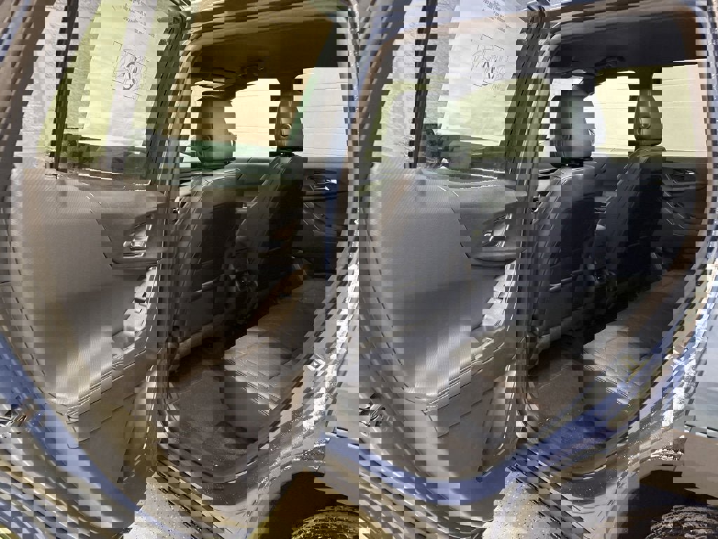 New 2026 Chevrolet Equinox LT w/ Convenience Package II image 27