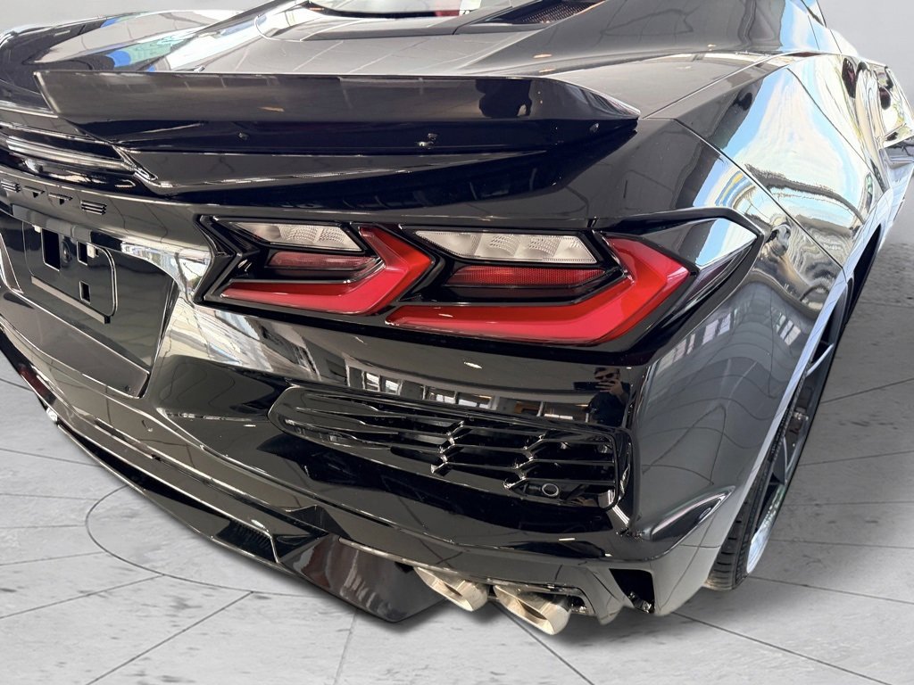 New 2026 Chevrolet Corvette E-Ray w/ Battery Protection Package image 7