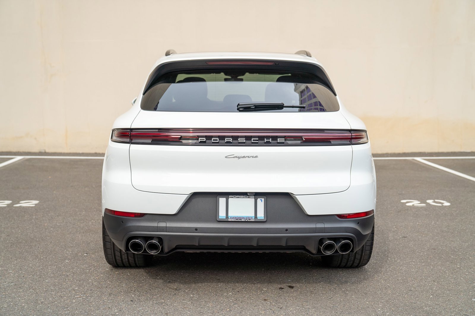 Used 2025 Porsche Cayenne image 7