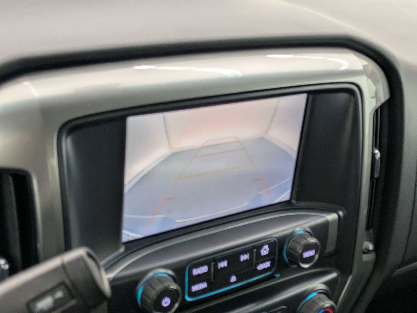 Used 2019 Chevrolet Silverado 1500 LT AWD/4WD image 29