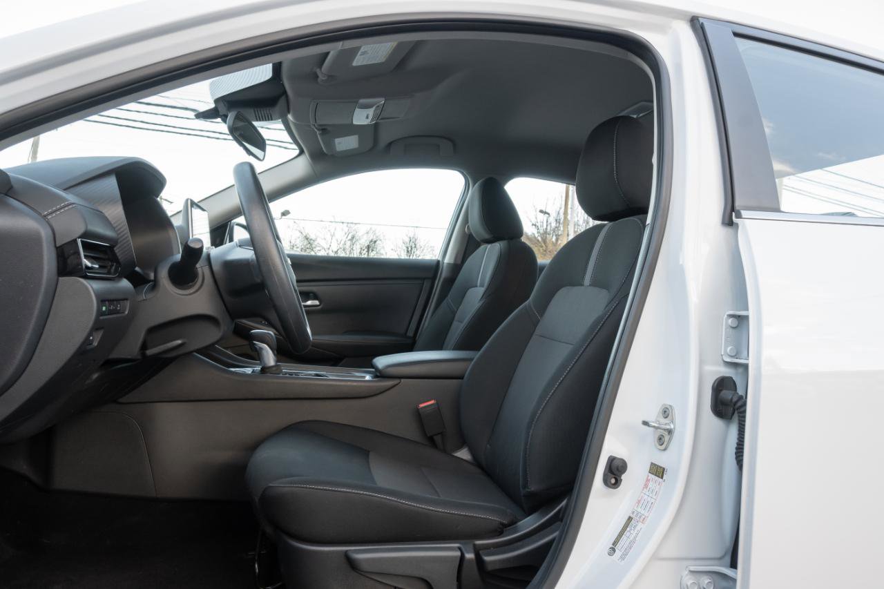 Used 2024 Nissan Sentra SV image 13