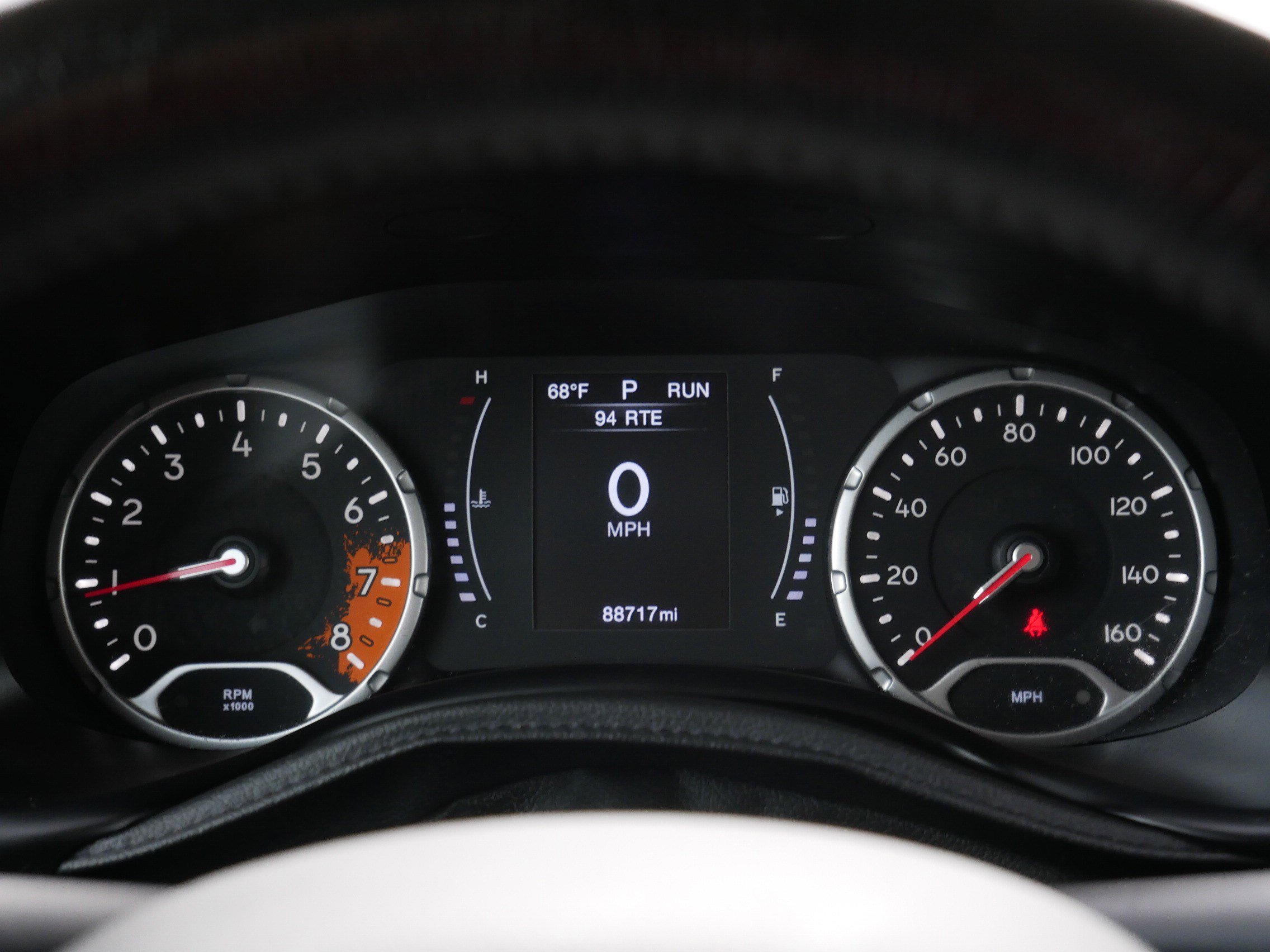 Used 2018 Jeep Renegade Altitude FWD image 21