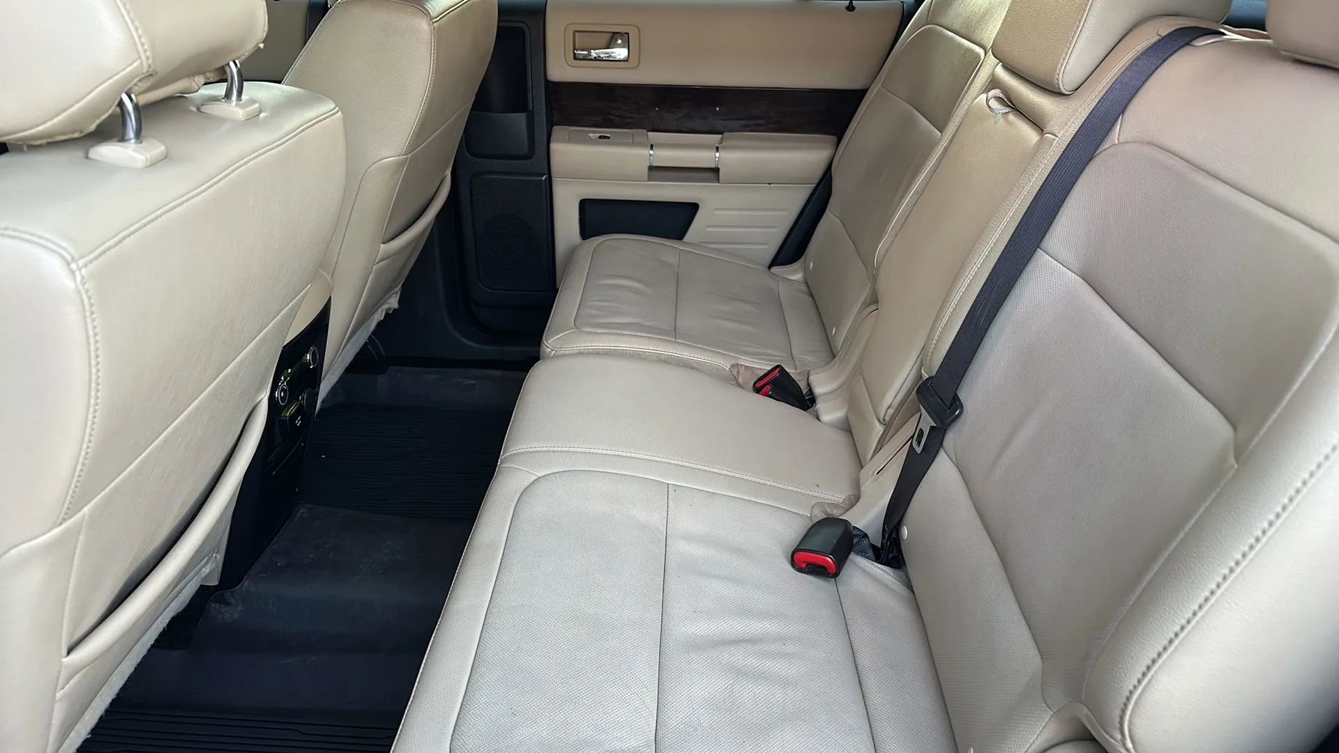 Used 2016 Ford Flex Limited image 9