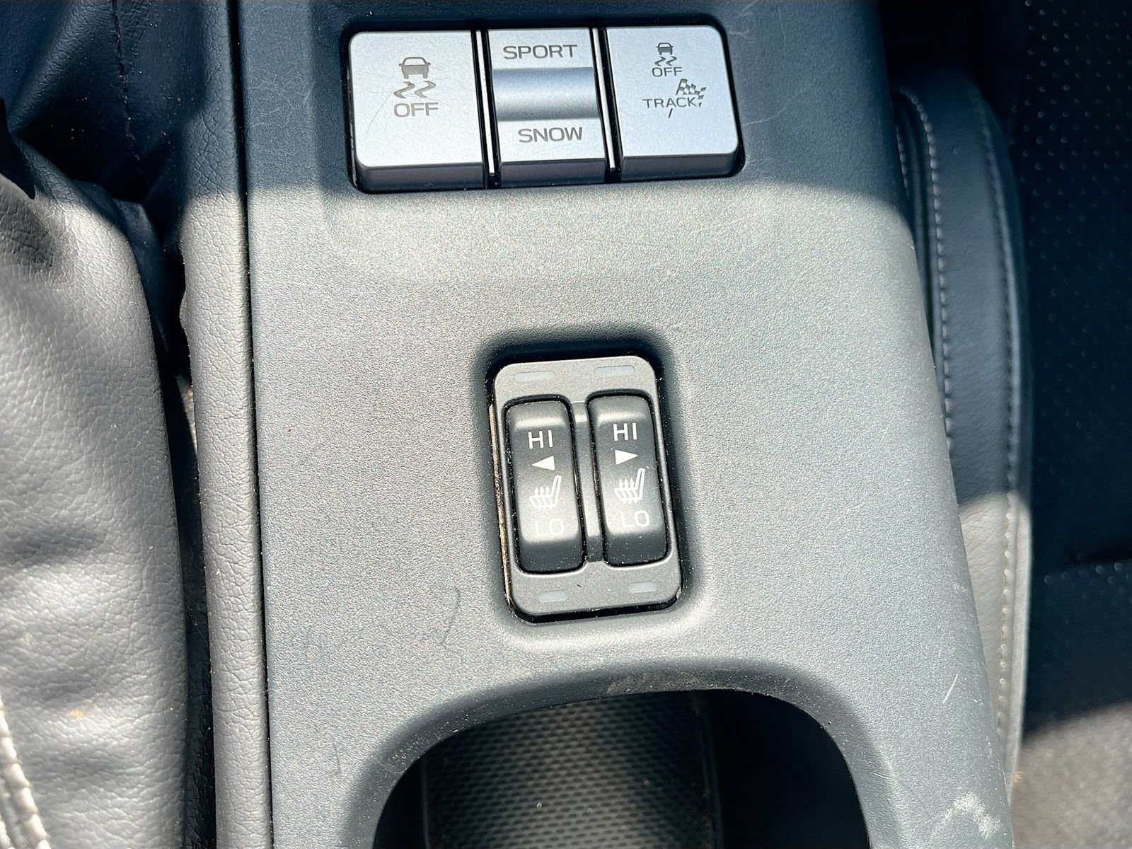 Used 2025 Toyota GR86 Premium RWD image 18