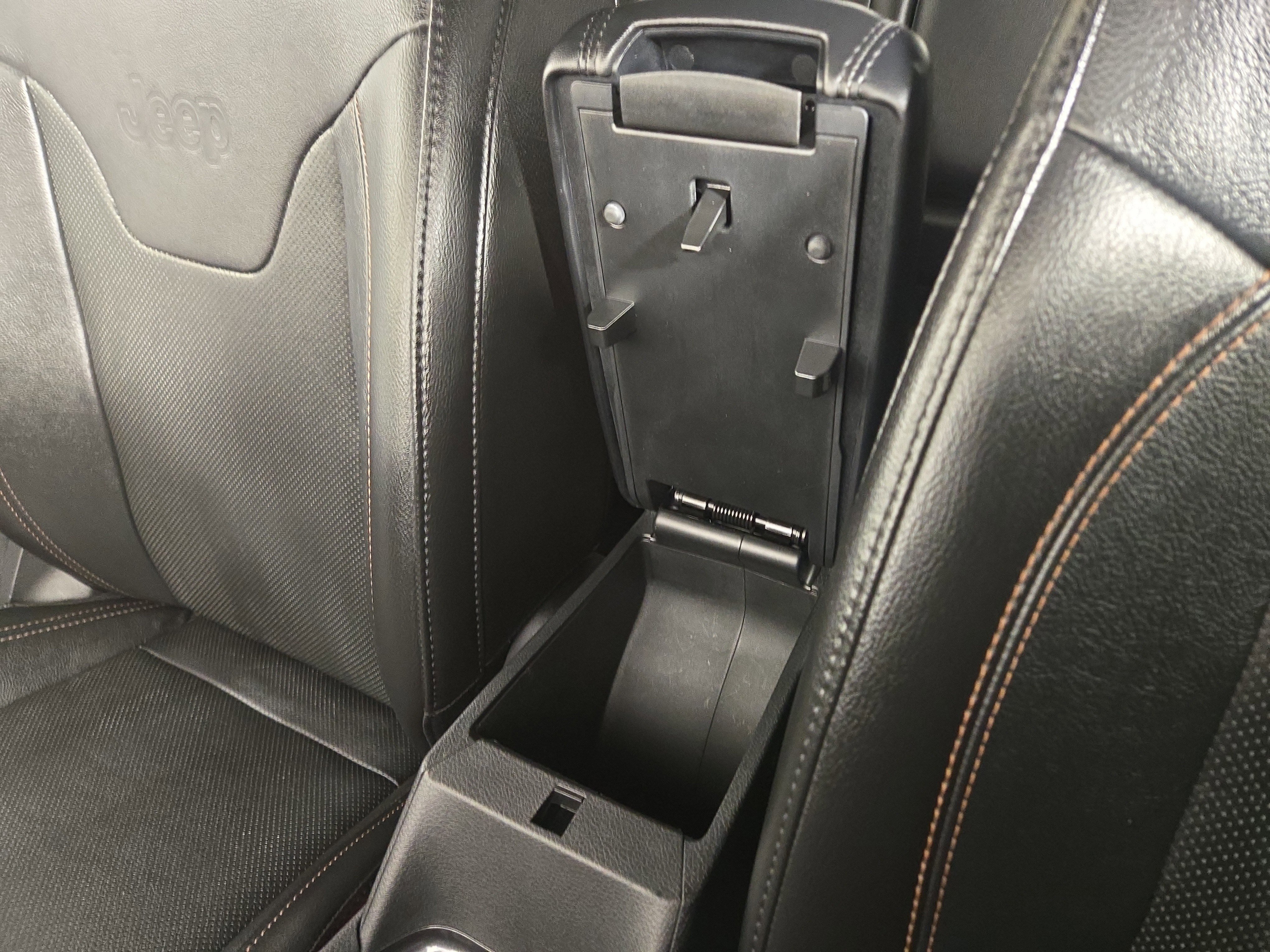 Used 2022 Jeep Compass Latitude image 27