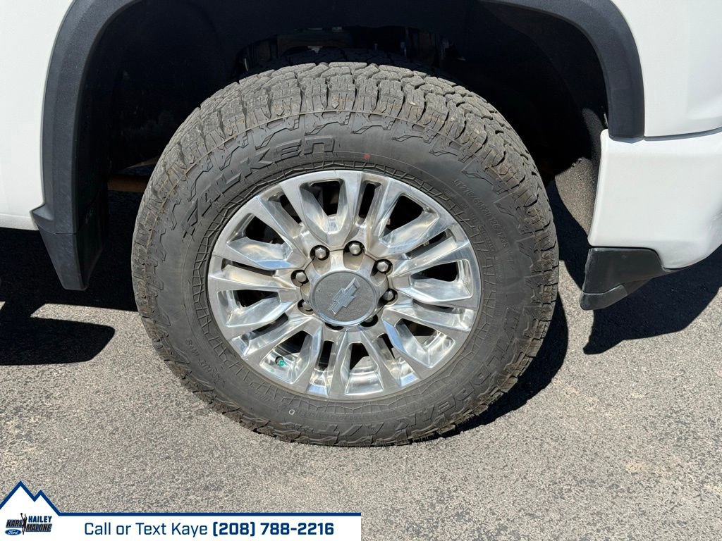 Used 2020 Chevrolet Silverado 2500 High Country w/ Z71 Off-Road Package image 19