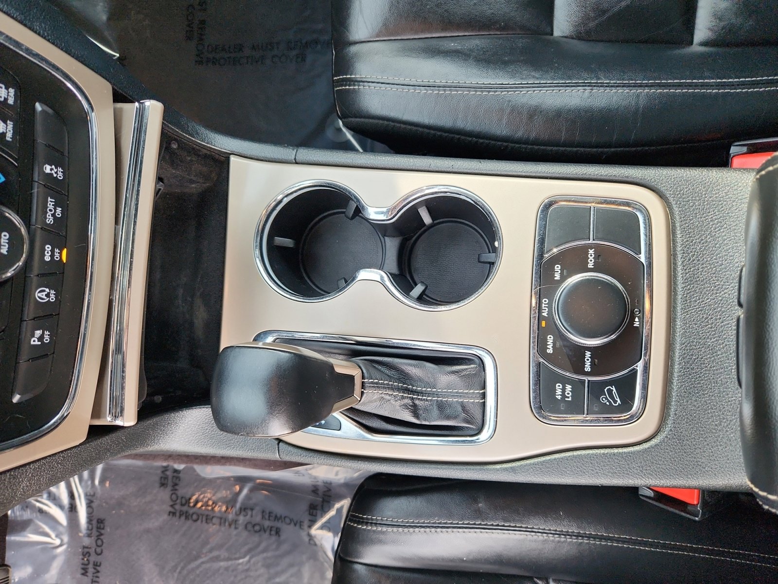 Used 2016 Jeep Grand Cherokee Limited image 15