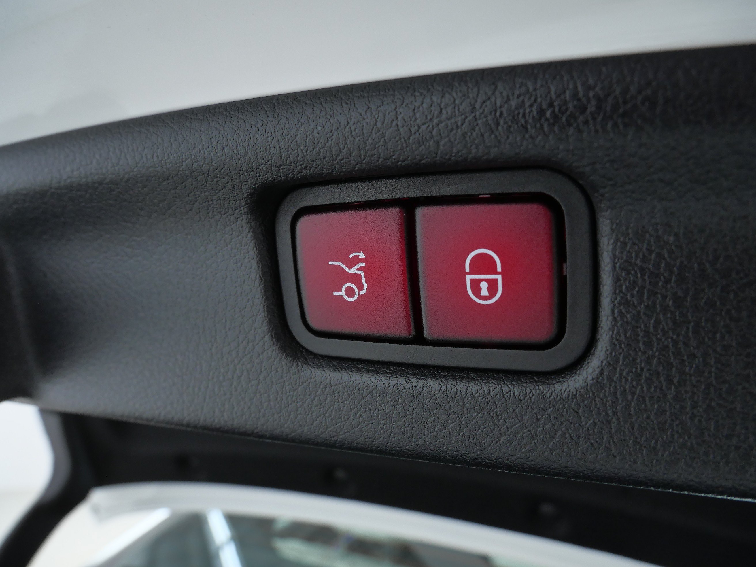 Certified 2023 Mercedes-Benz C 300 4MATIC Sedan image 8