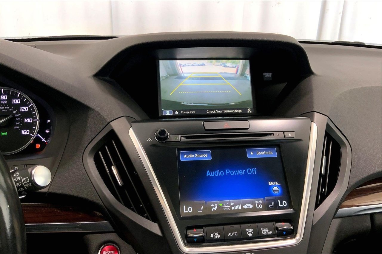 Used 2016 Acura MDX w/ Advance & Entertainment Pkg FWD image 24