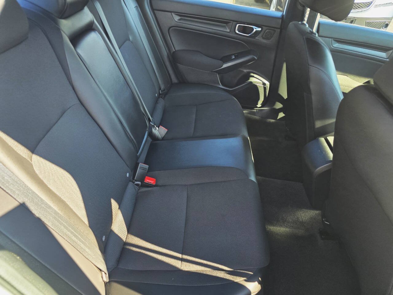 Used 2025 Honda Civic Sport image 25