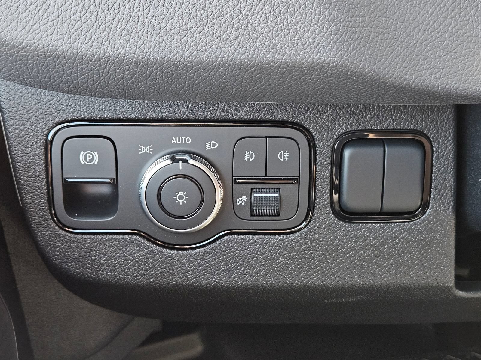 New 2025 Mercedes-Benz Sprinter 2500 image 30