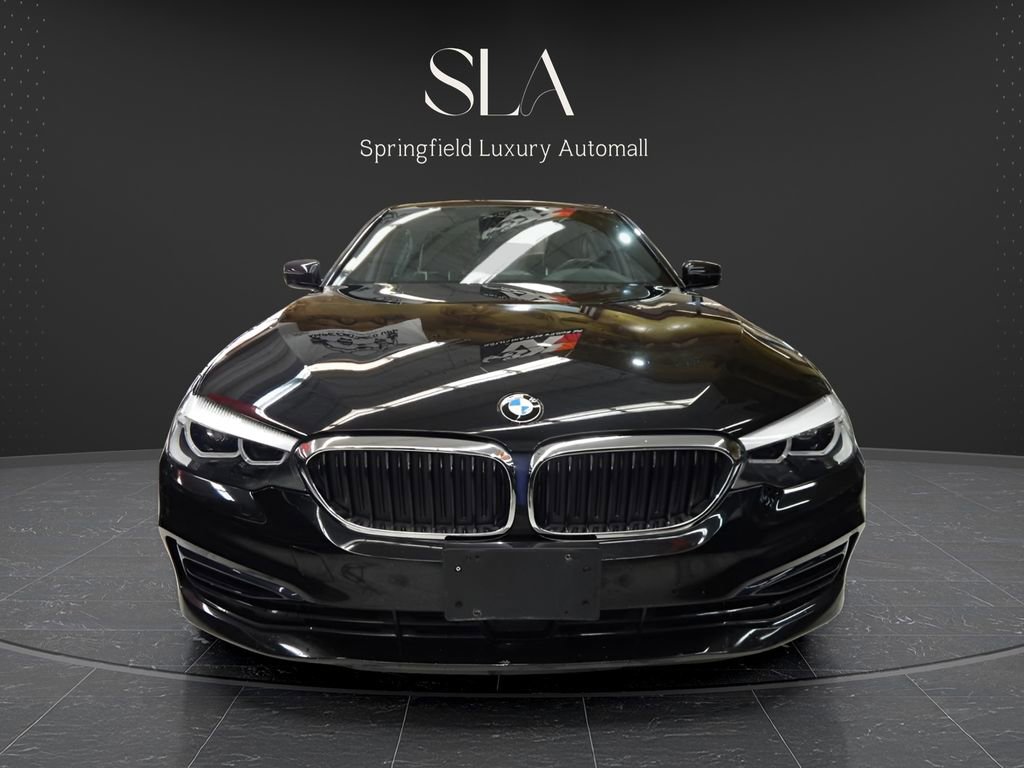 Used 2019 BMW 540i xDrive image 1