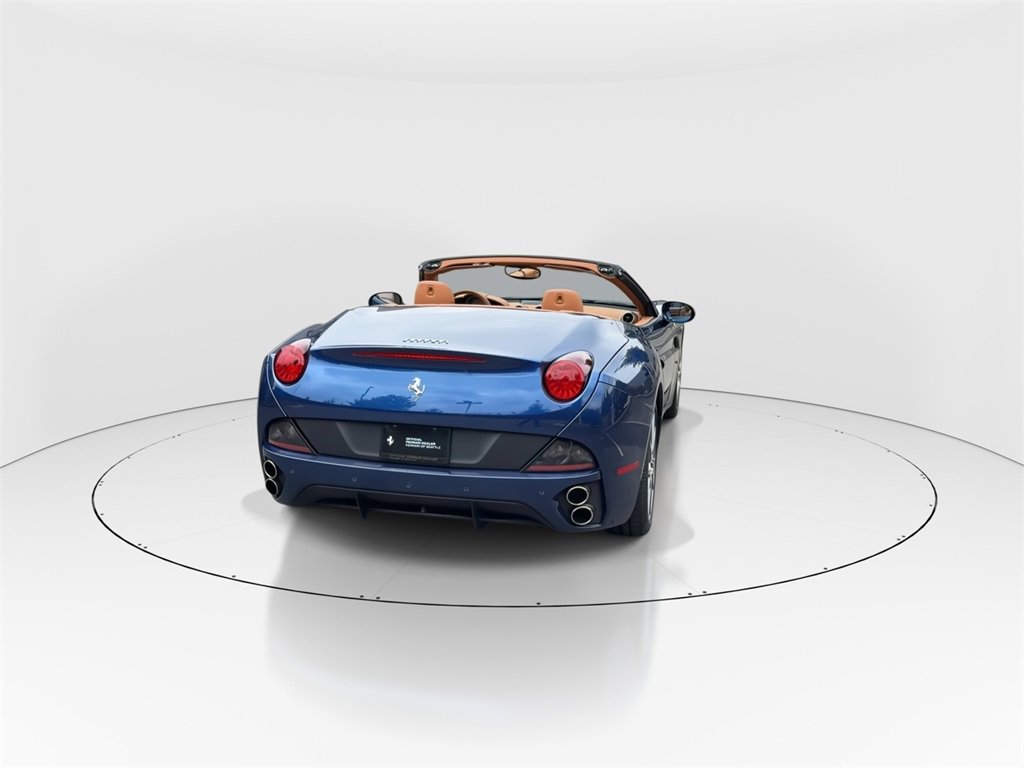 Used 2013 Ferrari California image 7