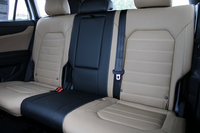 New 2026 Volkswagen Atlas Cross Sport SEL R-Line image 7