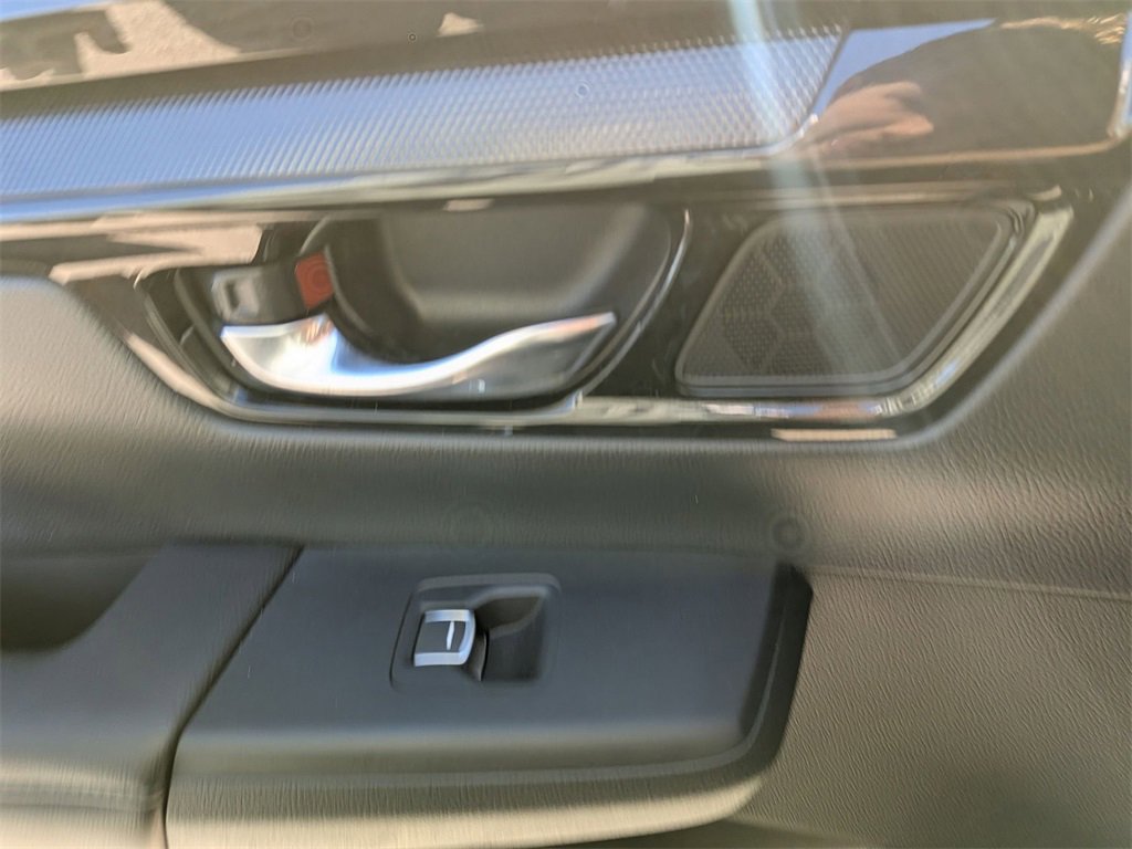 Used 2025 Honda CR-V EX-L image 24