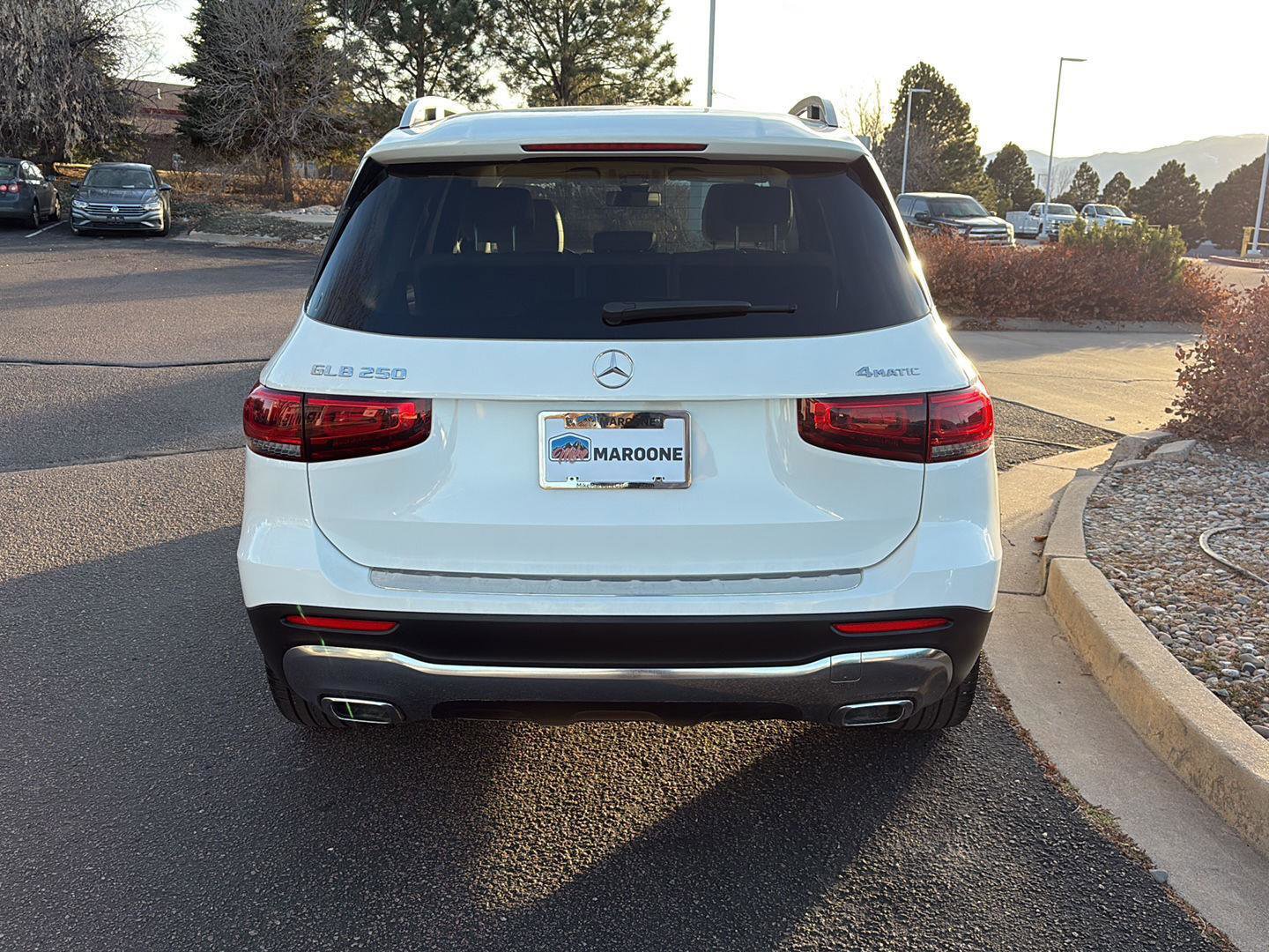 Used 2020 Mercedes-Benz GLB 250 4MATIC image 5