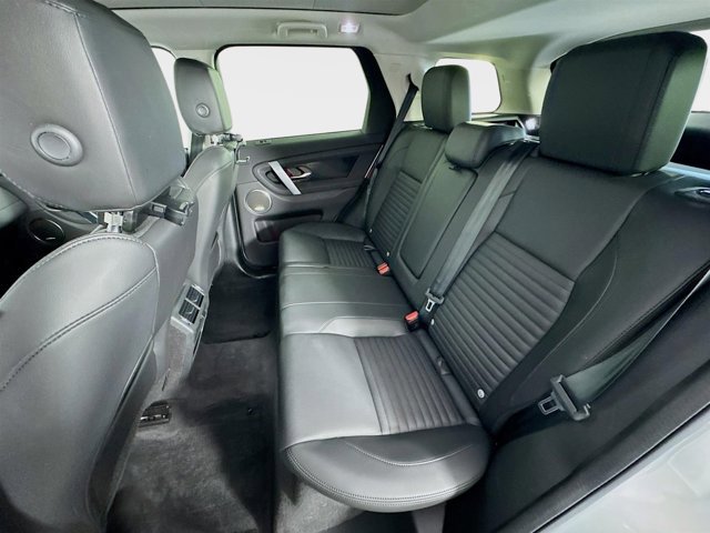 Used 2025 Land Rover Discovery Sport S image 24