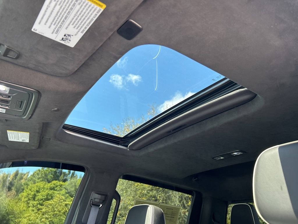 Used 2024 GMC Sierra 2500 AT4X image 22