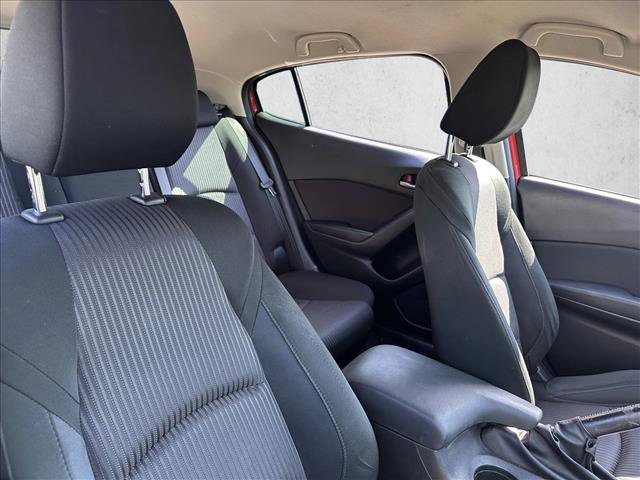 Used 2015 MAZDA MAZDA3 i Touring image 27