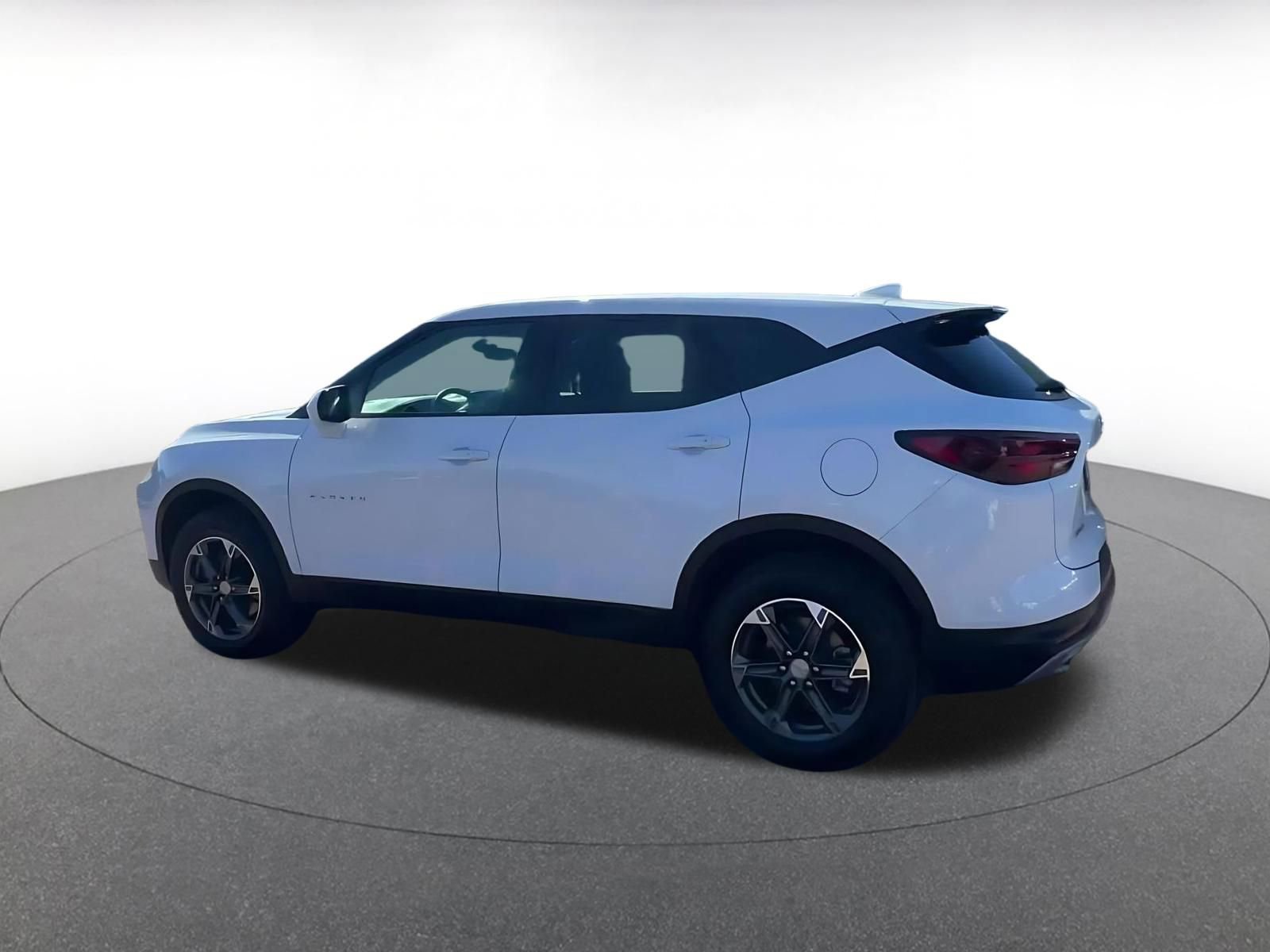 Used 2025 Chevrolet Blazer LT image 10