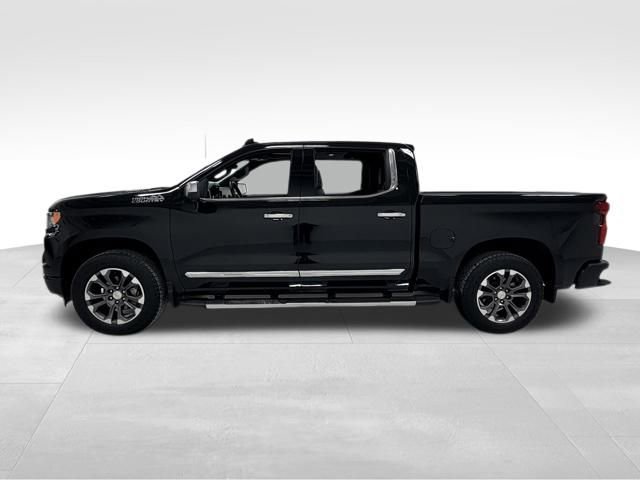 Certified 2026 Chevrolet Silverado 1500 High Country w/ Technology Package image 3