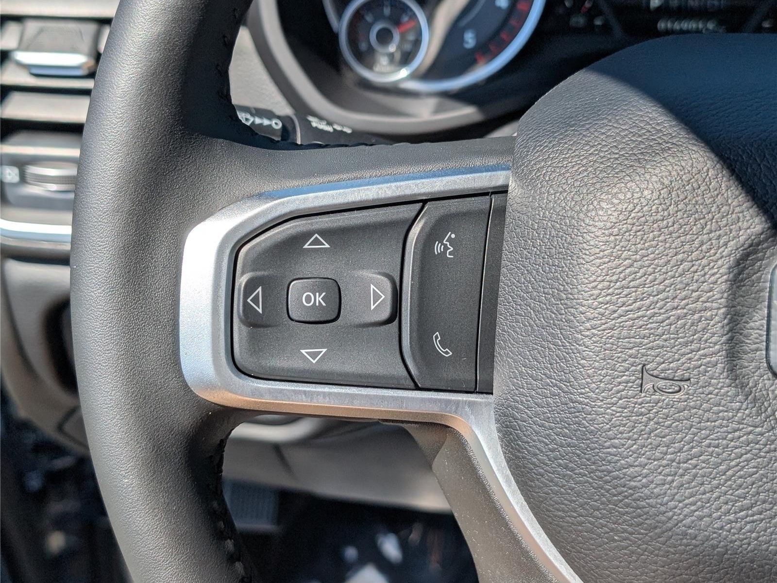 Used 2024 RAM 2500 Big Horn w/ Safety Group AWD/4WD image 22