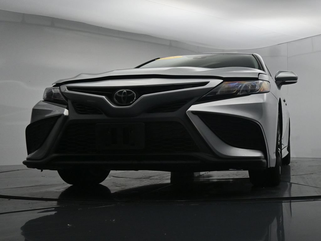 Used 2024 Toyota Camry SE FWD image 34