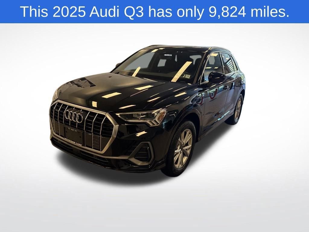 Used 2025 Audi Q3 2.0T Premium w/ Convenience Package image 1