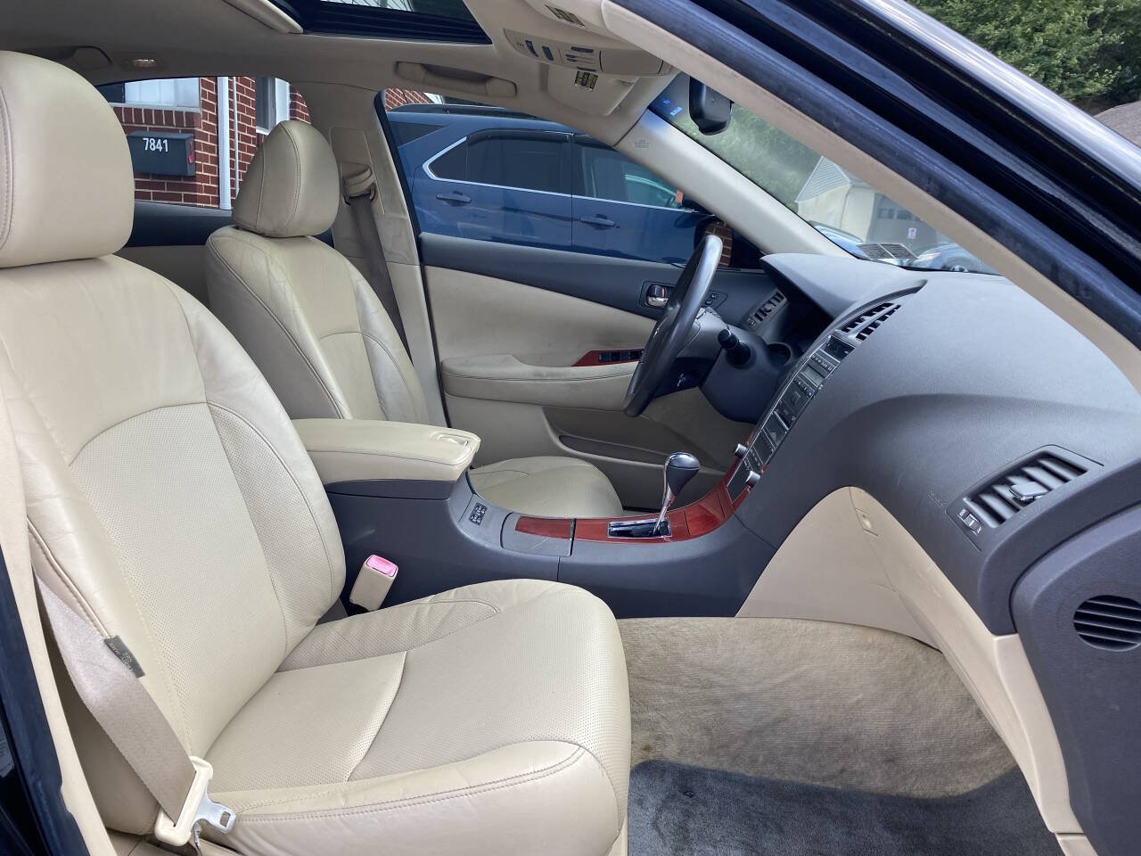 Used 2009 Lexus ES 350 w/ Premium Pkg Plus FWD image 18