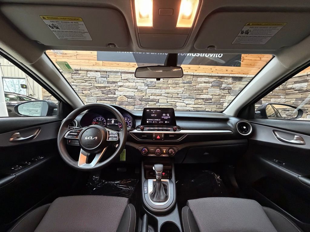 Used 2024 Kia Forte LXS image 16