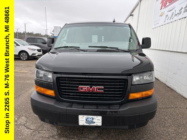 Used 2022 GMC Savana 2500 w/ Communications Package RWD image 7