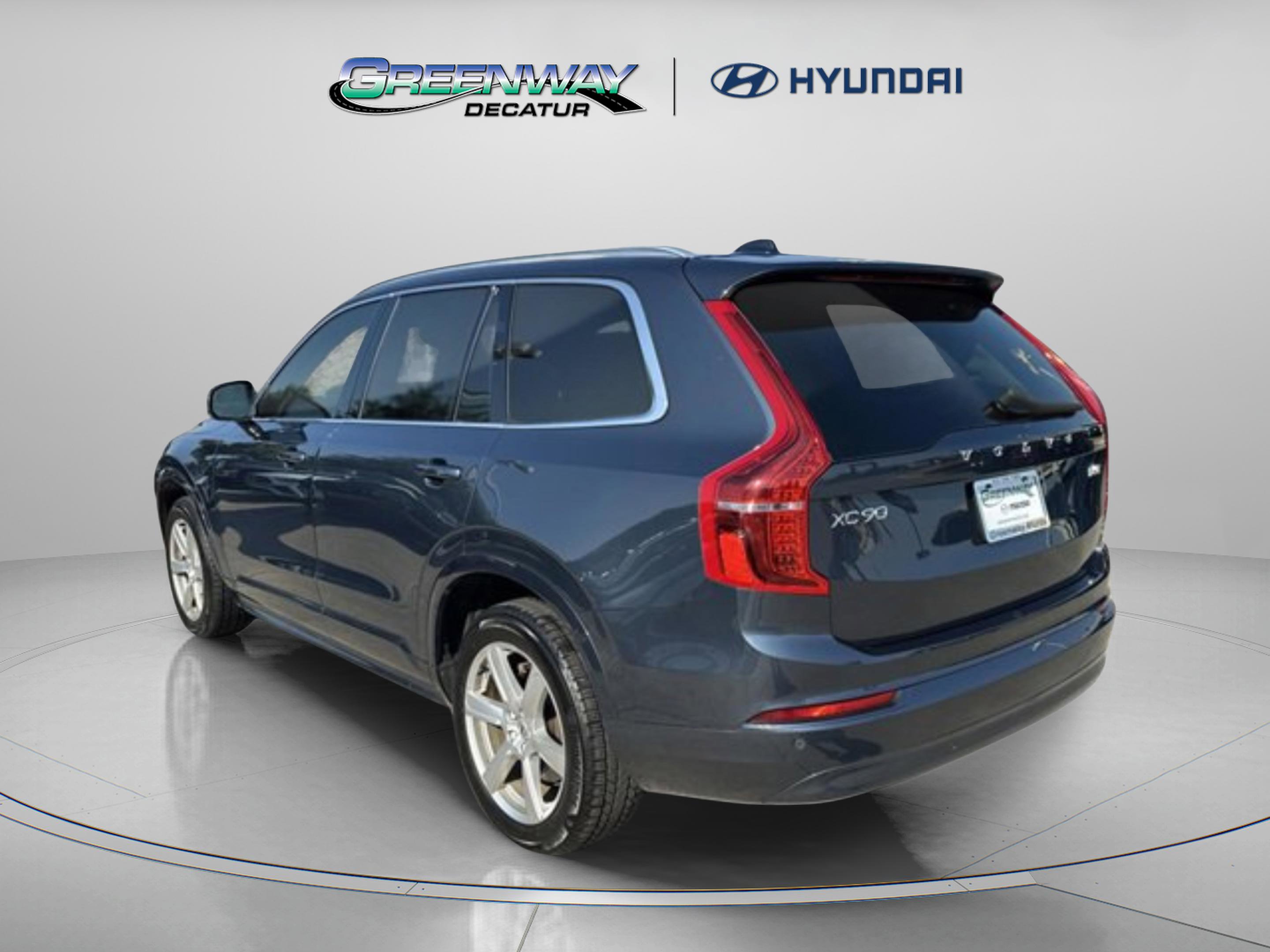 Used 2023 Volvo XC90 B5 Core image 5