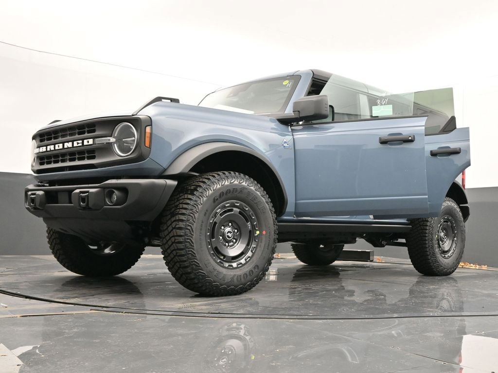 Used 2024 Ford Bronco Black Diamond image 73