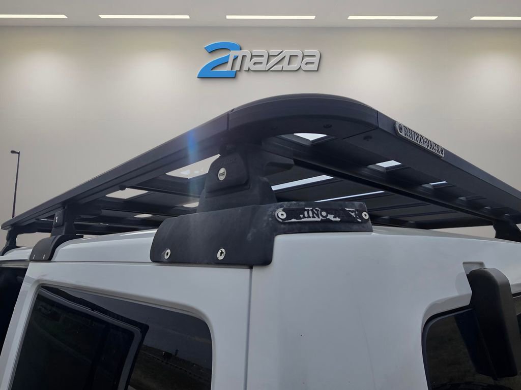 Used 2012 Jeep Wrangler Unlimited Sahara w/ Connectivity Group image 27