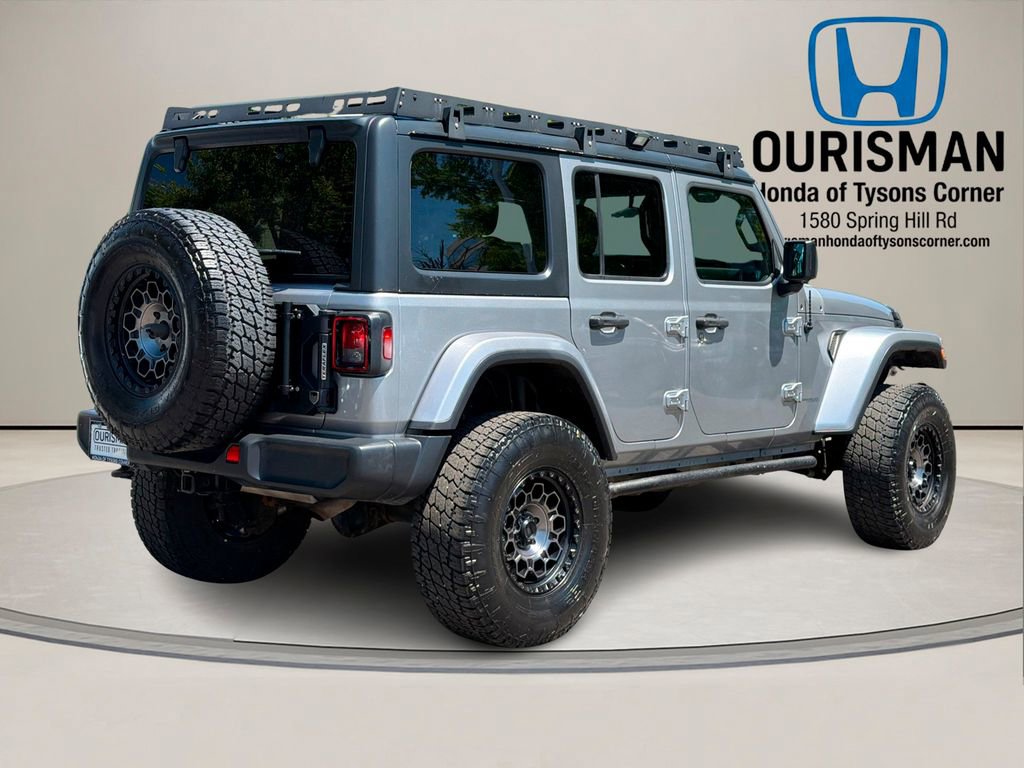 Used 2020 Jeep Wrangler Unlimited Sahara AWD/4WD image 3