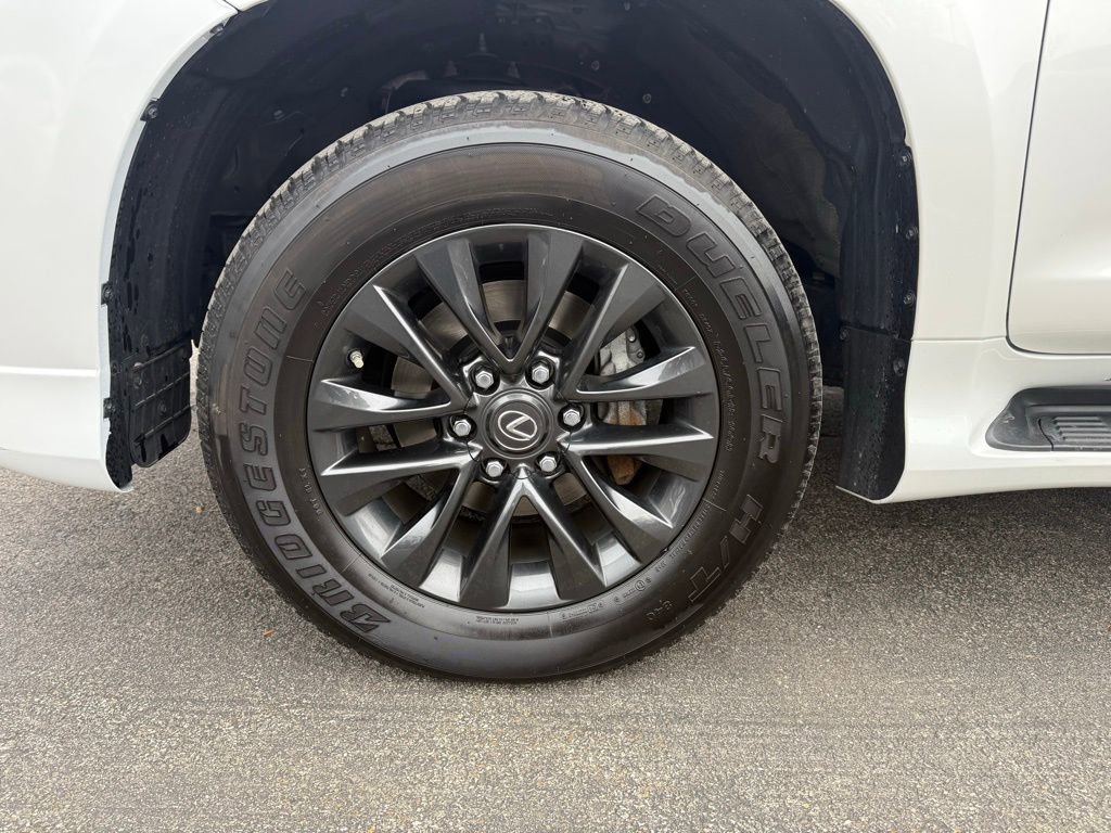 Used 2023 Lexus GX 460 Premium w/ Premium Plus Package image 26