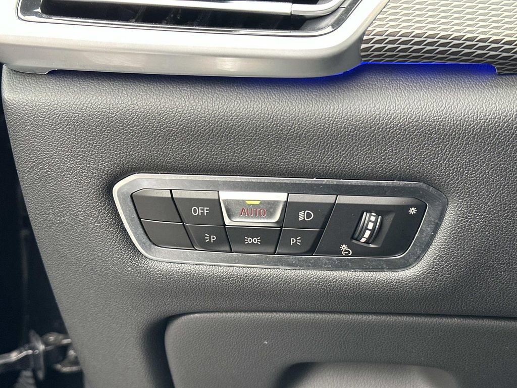 Used 2023 BMW X5 xDrive40i w/ Executive Package image 16