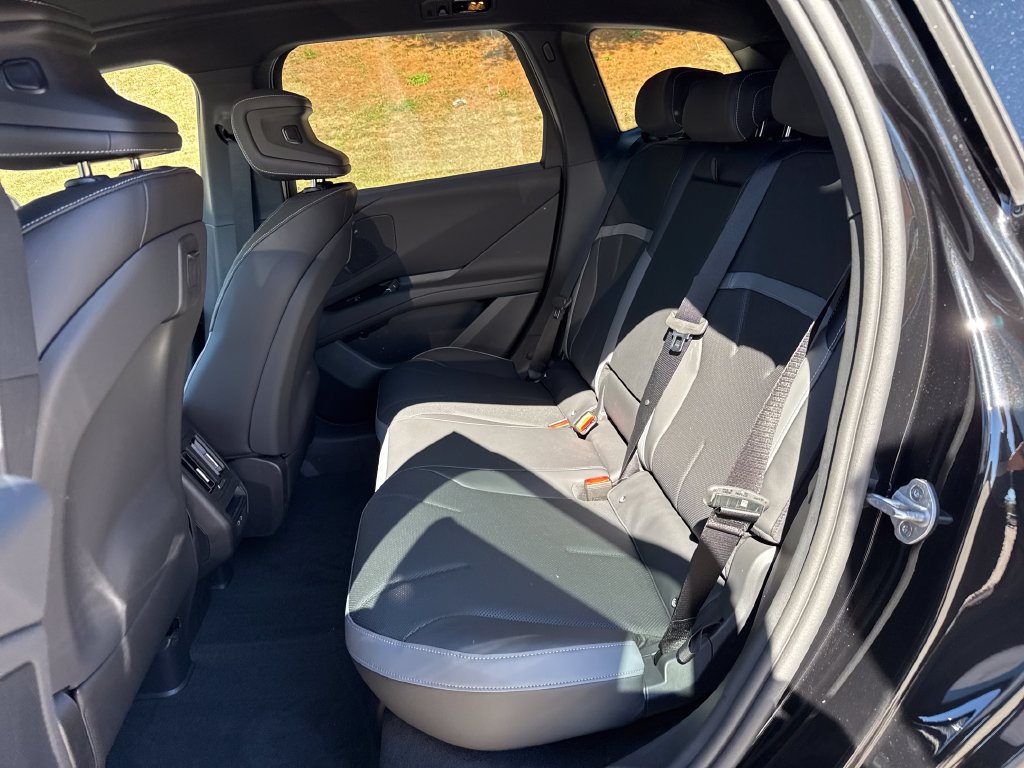 New 2027 BMW iX3 50 xDrive AWD/4WD image 22