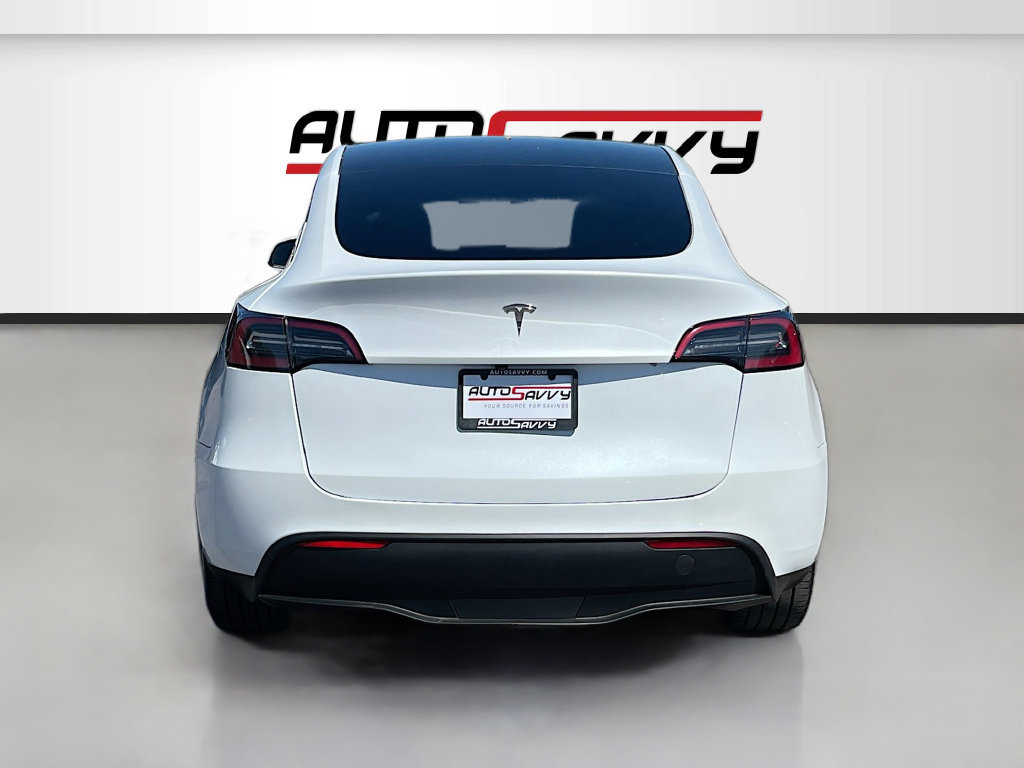 Used 2023 Tesla Model Y Long Range AWD/4WD image 6