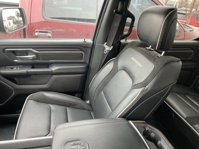 Used 2025 RAM 1500 Laramie w/ Sport Appearance Package AWD/4WD image 11