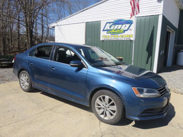 Used 2015 Volkswagen Jetta SE FWD image 2