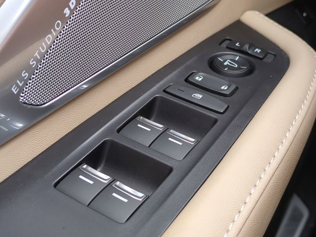 Certified 2021 Acura RDX FWD w/ Advance Package image 24