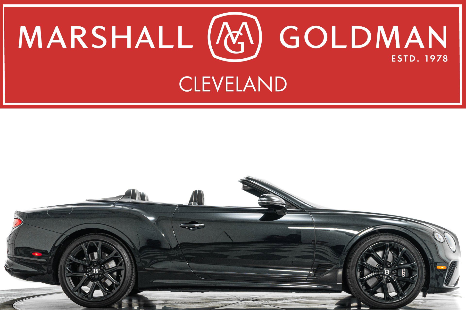 Used 2023 Bentley Continental GT V8 image 1