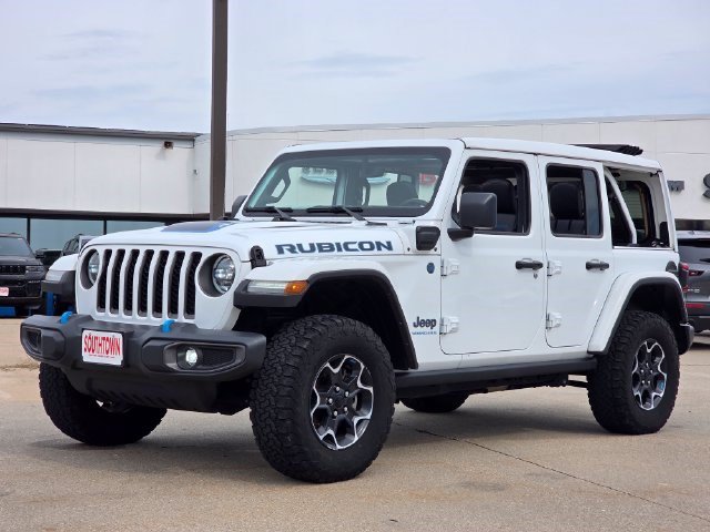 Used 2023 Jeep Wrangler Unlimited Rubicon 4xe w/ Cold Weather Group AWD/4WD image 3