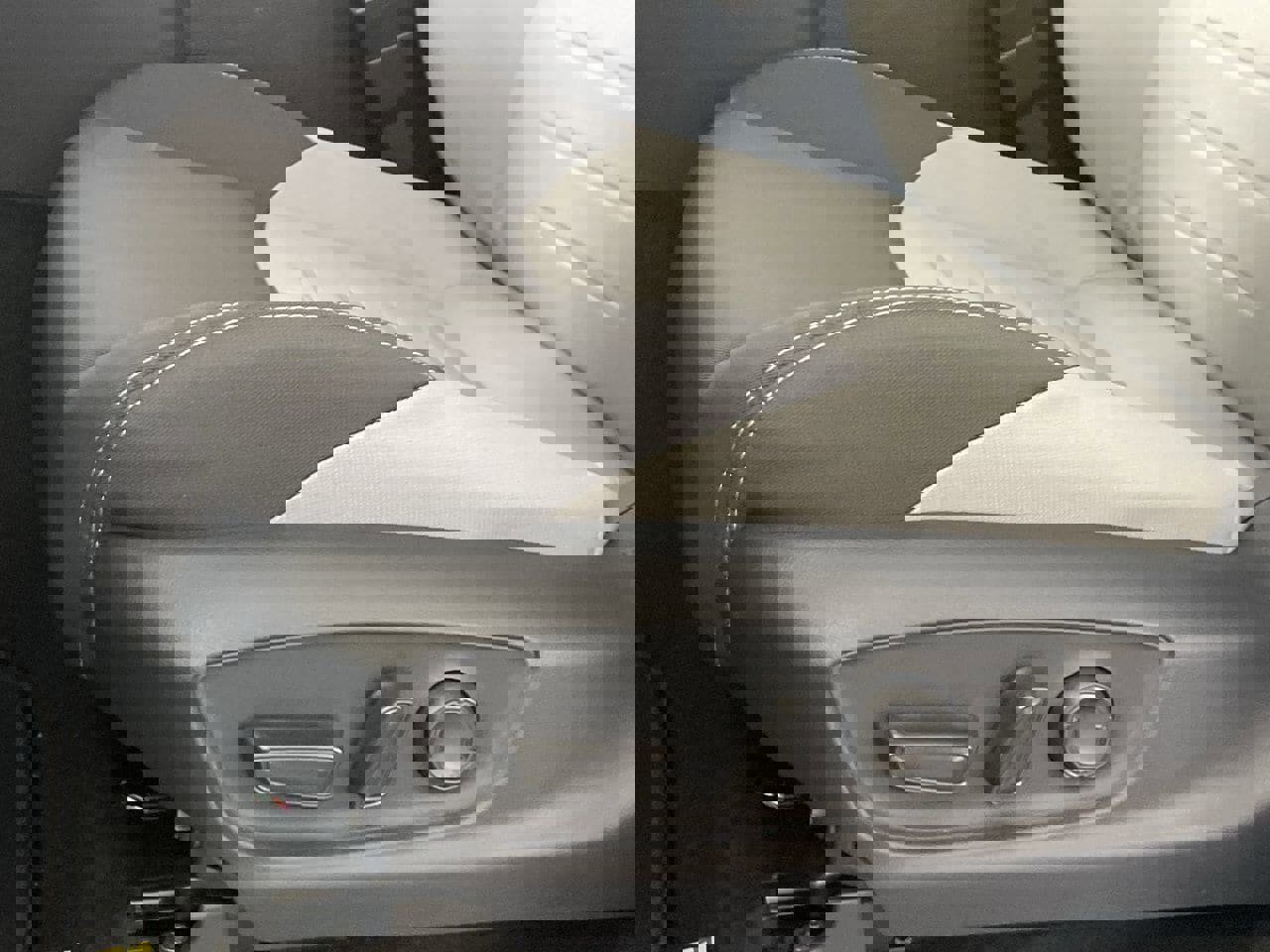 New 2026 Toyota Tacoma TRD Off-Road image 19