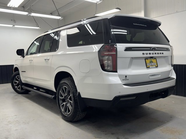 Used 2023 Chevrolet Suburban Z71 image 4