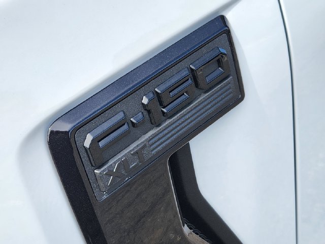 New 2026 Ford F150 XLT w/ Equipment Group 302A MID AWD/4WD image 9