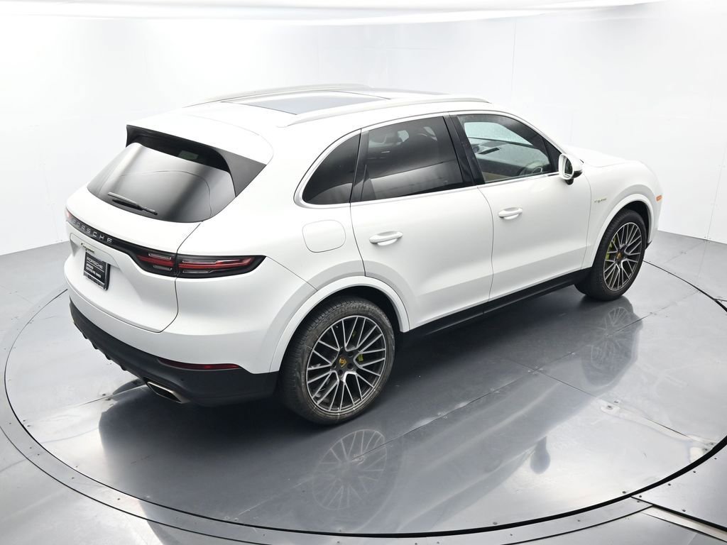 Certified 2020 Porsche Cayenne E-Hybrid image 36