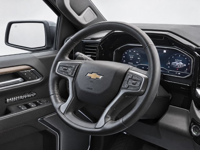 Used 2023 Chevrolet Silverado 1500 High Country w/ Technology Package AWD/4WD image 29