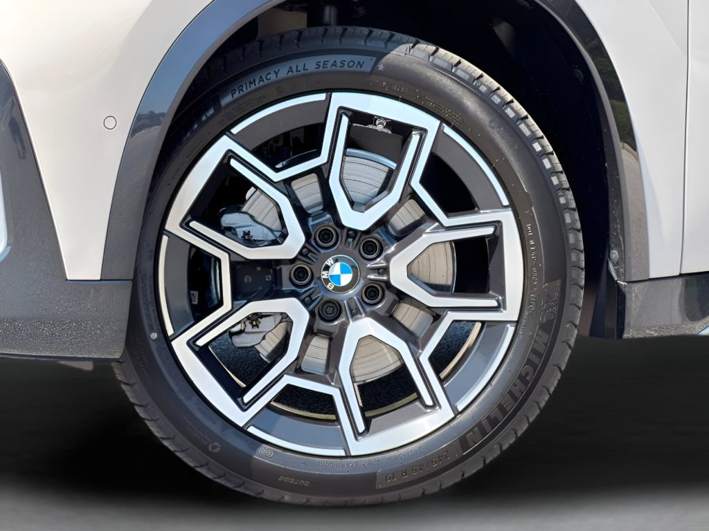 New 2026 BMW X1 xDrive28i w/ Technology Package AWD/4WD image 27